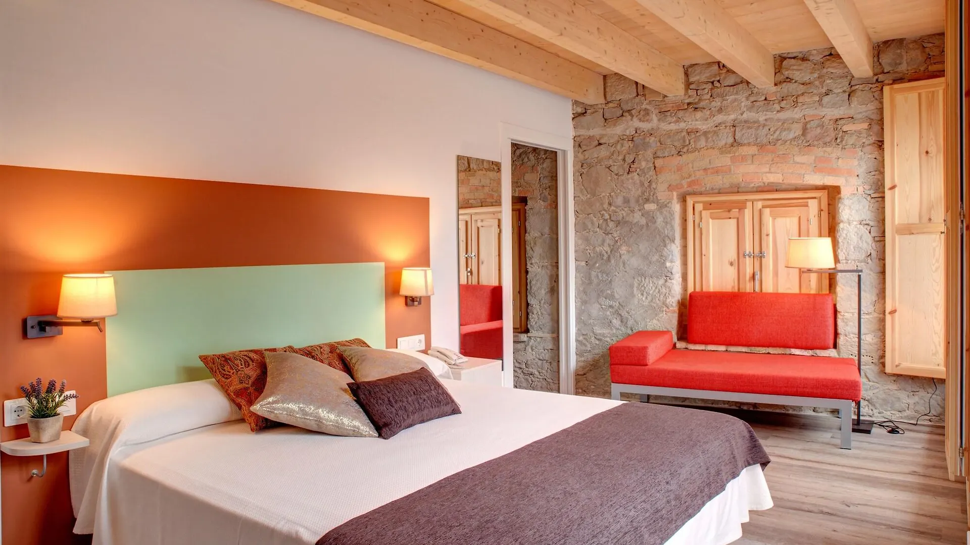 Hotel La Freixera Solsona 4*,  España