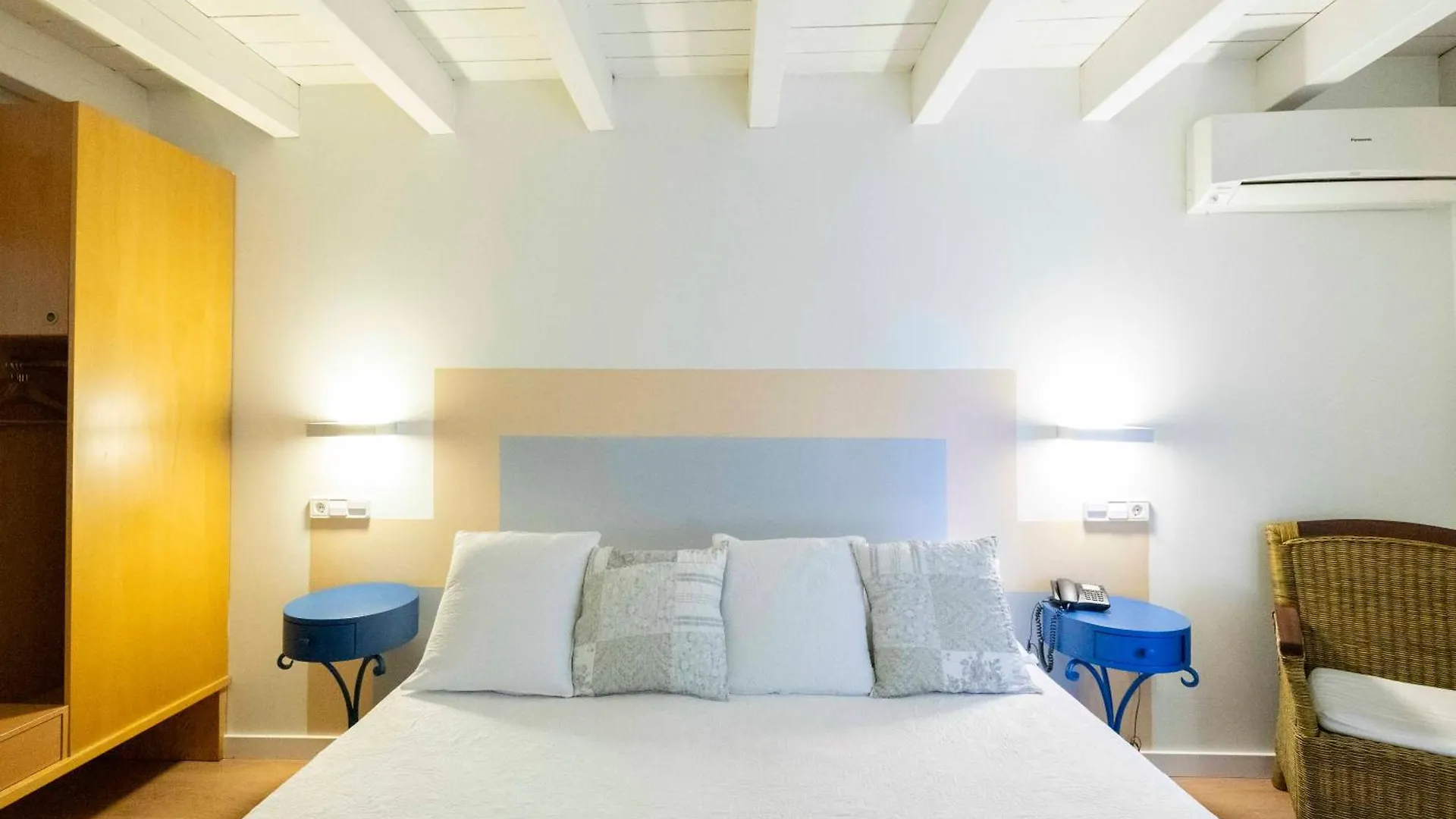 Hotel La Freixera Solsona 4*,  Spain