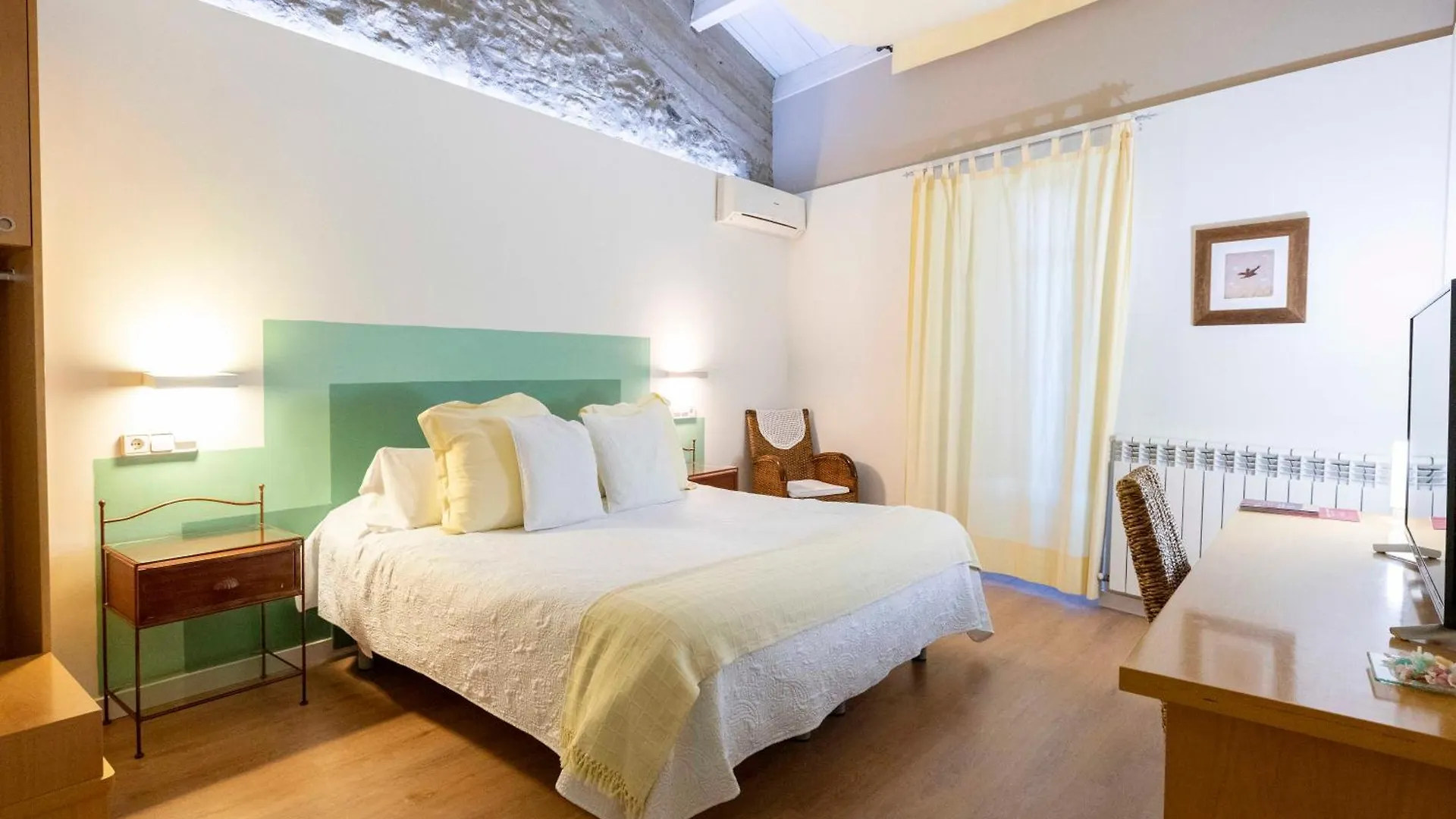 Hotel La Freixera Solsona Spain
